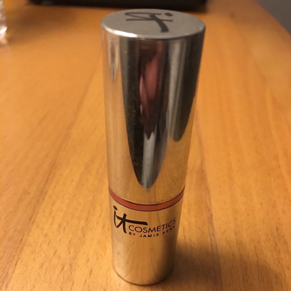IT COSMETICS Je Ne Sais Quoi Hydrating Lip Balm